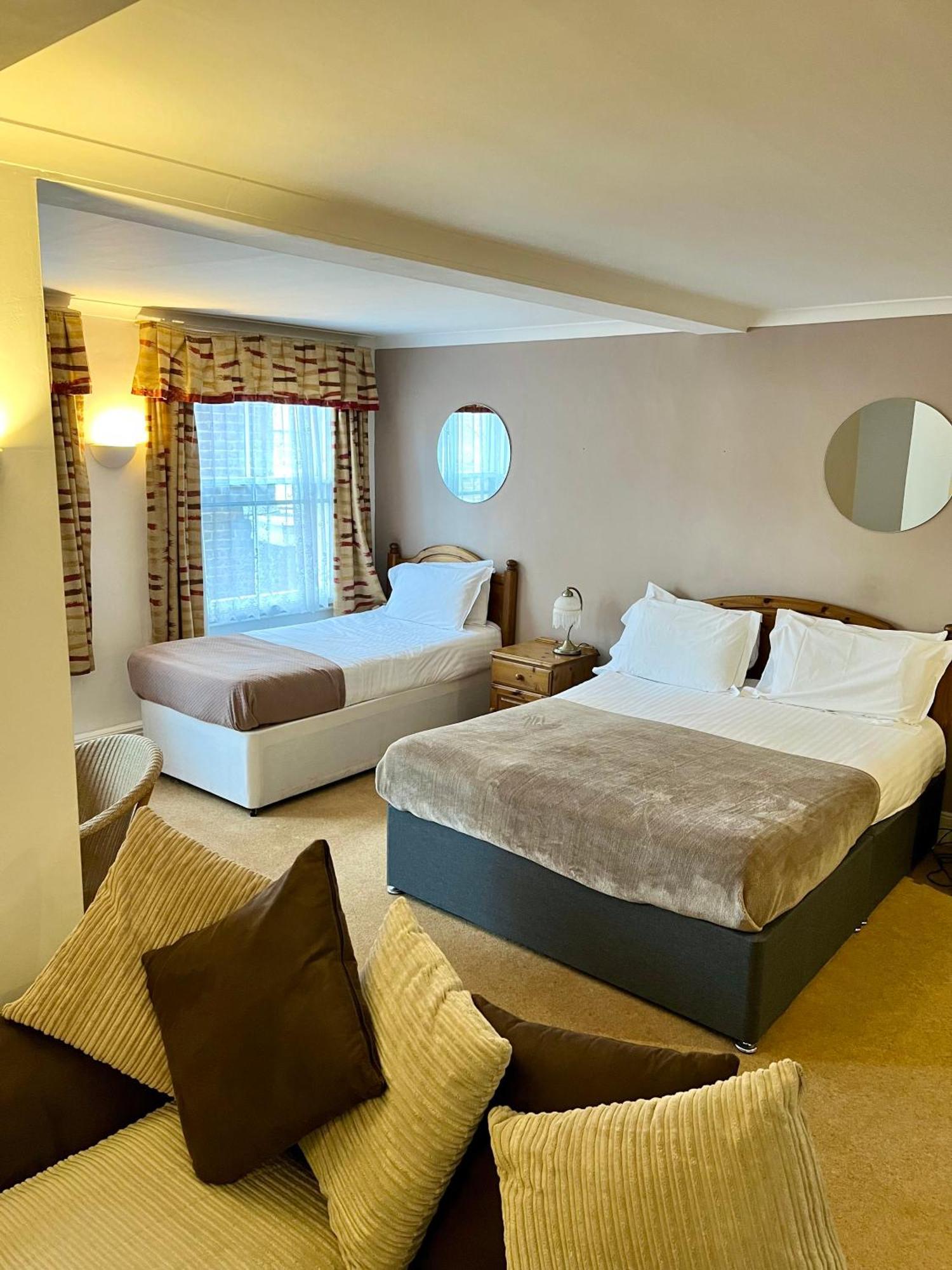 Tyacks Hotel Camborne Ngoại thất bức ảnh